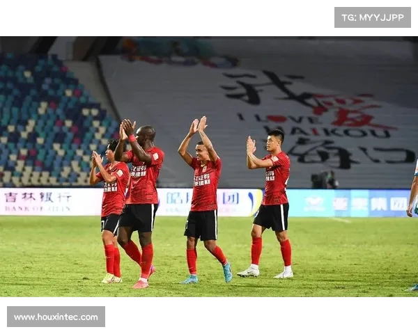 广州富力迎战长春亚泰 强强对决引发中超赛场激烈较量 广州富力迎战长春亚泰 强强对决引发中超赛场激烈较量